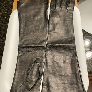 Black leather opera gloves Size 7